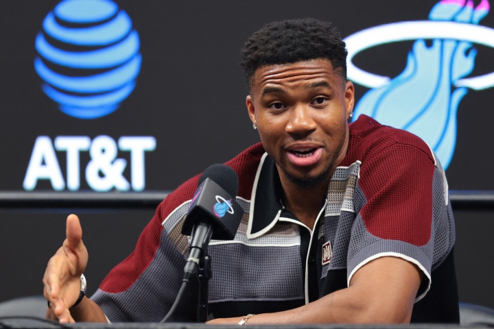 小米切尔：字母哥加盟热火后 我的防守更轻松 他运动能力出众